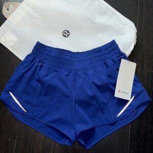 LULULEMON HOTTY HOT HR SHORTS 2.5” in LARK SZ 6 NWT
